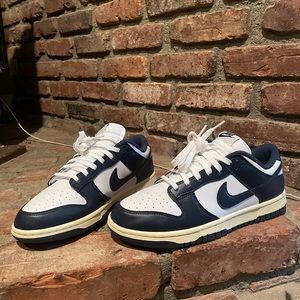 Nike Dunks Vintage Navy